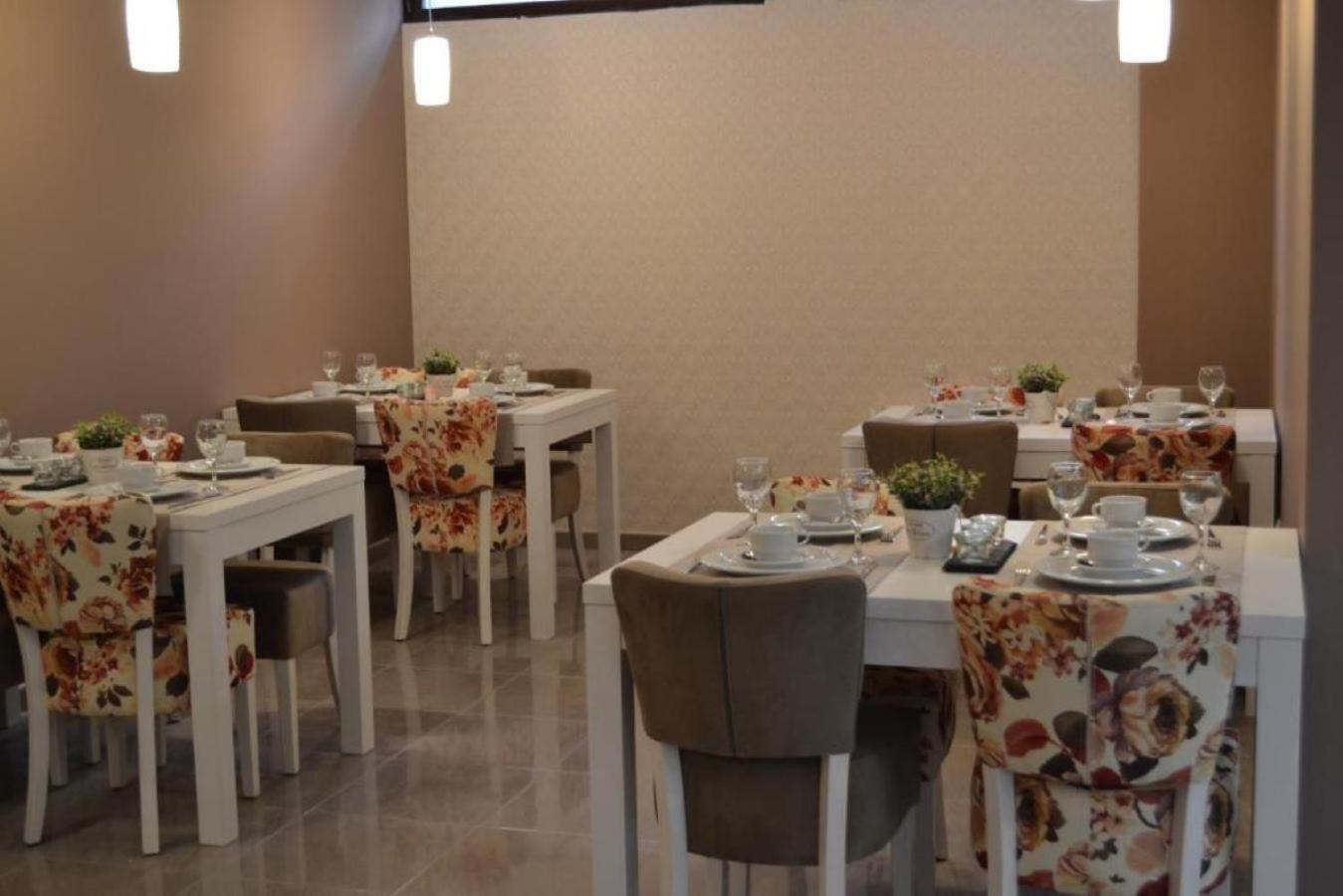 Studio Apartment In Old Town- With Parking Mostar Exterior photo